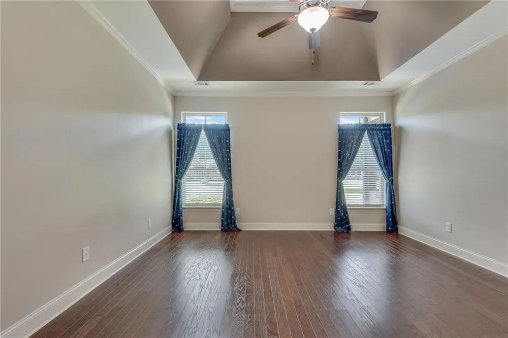 2785 Middlecreek Way Cumming, GA 30041
