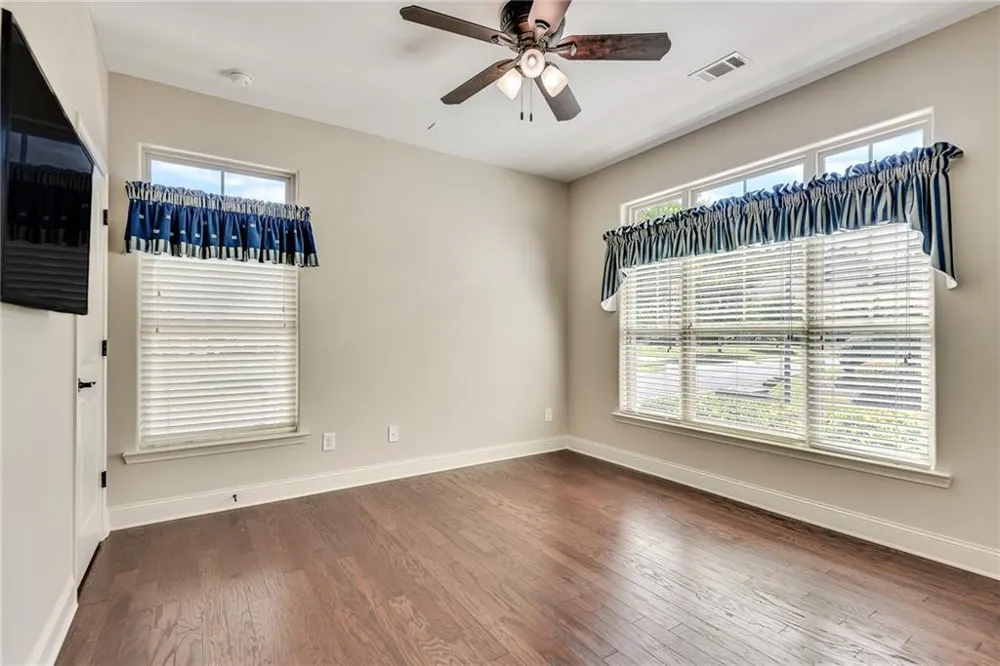 2785 Middlecreek Way Cumming, GA 30041