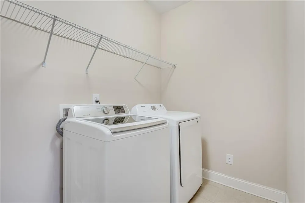 2785 Middlecreek Way Cumming, GA 30041