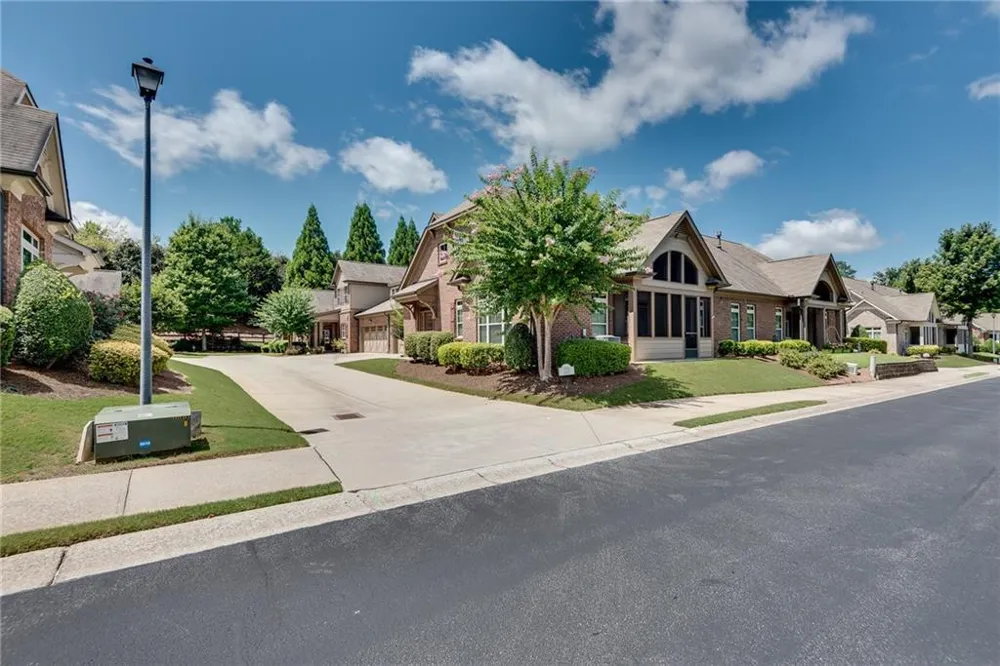 2785 Middlecreek Way Cumming, GA 30041