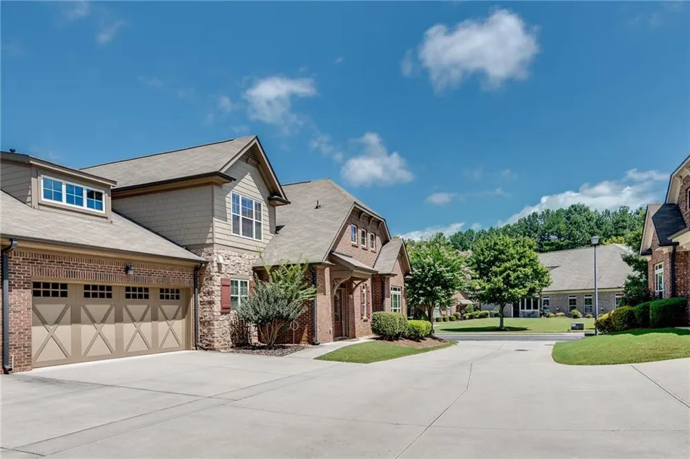 2785 Middlecreek Way Cumming, GA 30041