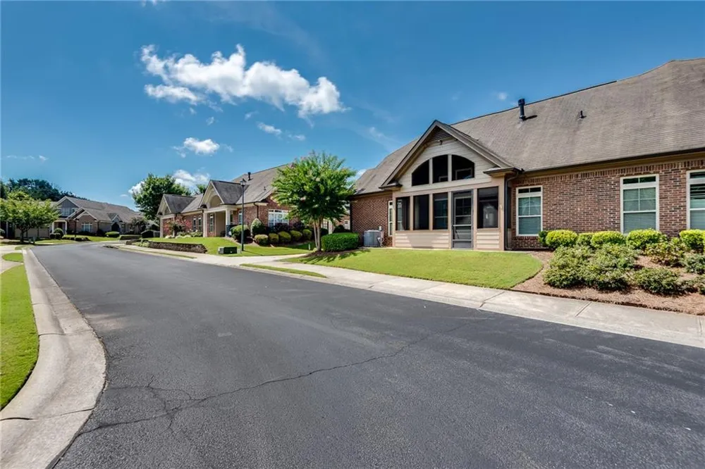 2785 Middlecreek Way Cumming, GA 30041