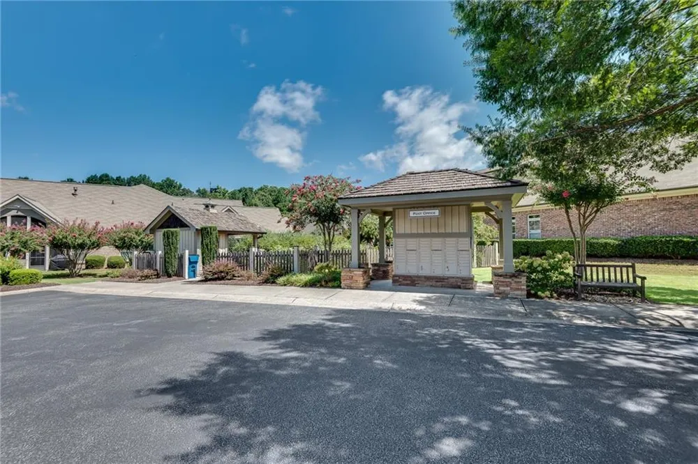 2785 Middlecreek Way Cumming, GA 30041