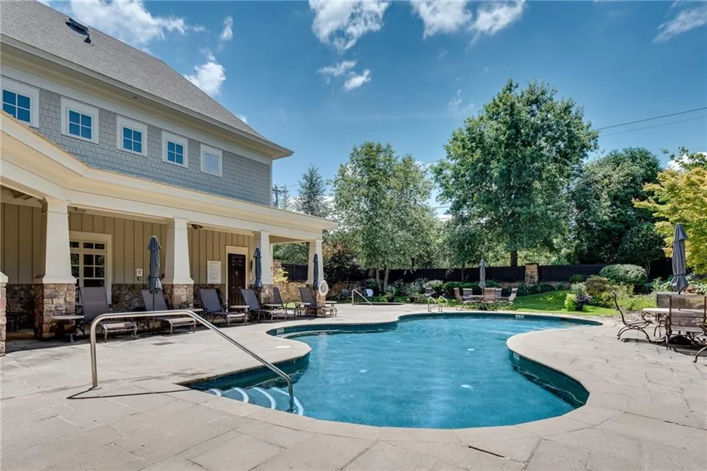 2785 Middlecreek Way Cumming, GA 30041