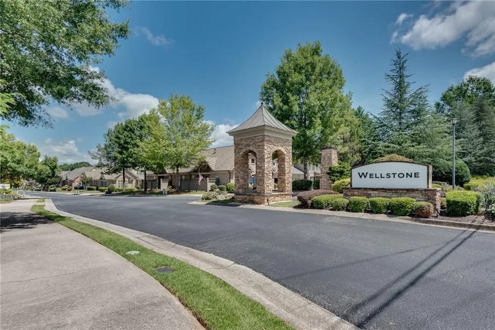 2785 Middlecreek Way Cumming, GA 30041
