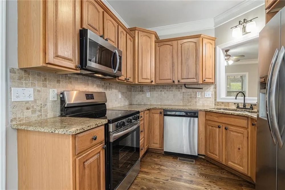189 Pinebrook Drive Waleska, GA 30183