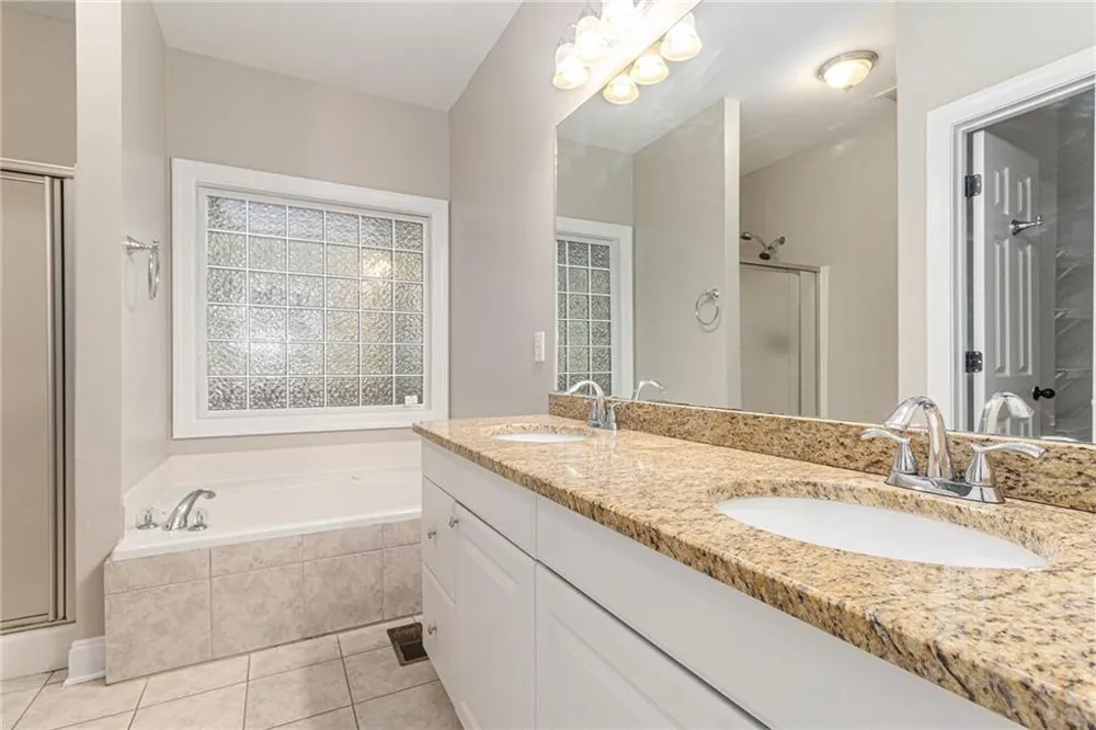 189 Pinebrook Drive Waleska, GA 30183