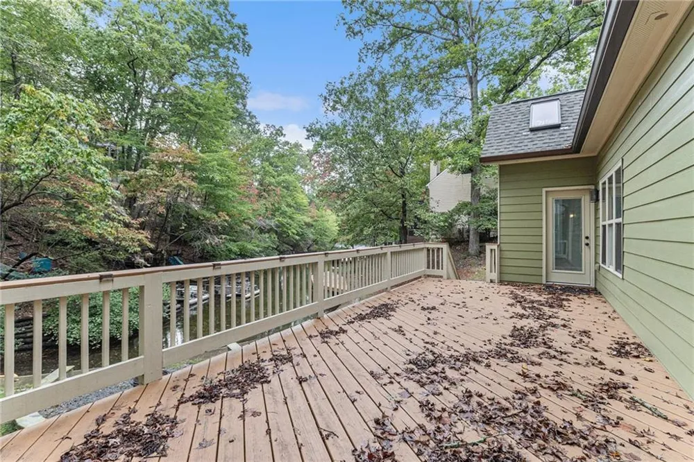 189 Pinebrook Drive Waleska, GA 30183