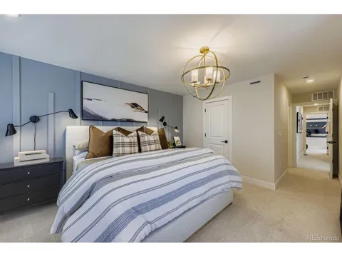 15274 W 68th Place