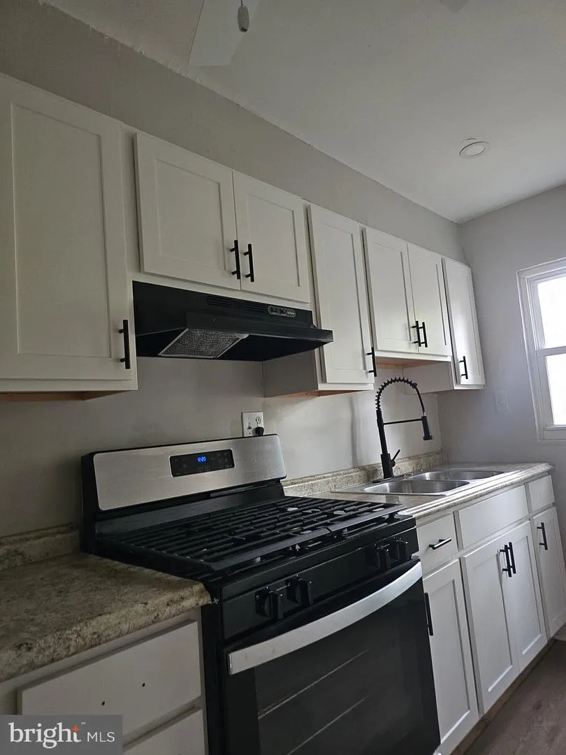 5813 NW JONQUIL AVENUE Baltimore, MD 21215