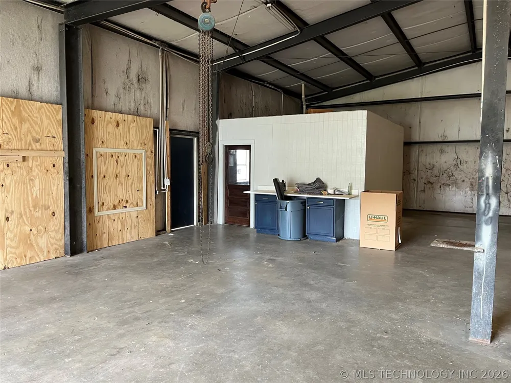 3756 S Mississippi Atoka, OK 74525