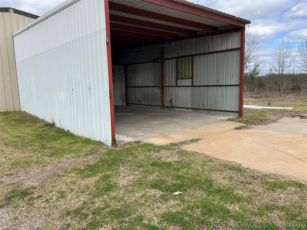 3756 S Mississippi Atoka, OK 74525