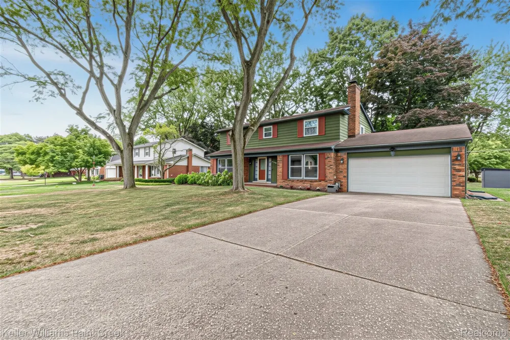29859 Club House Lane Farmington Hills City, MI 48334