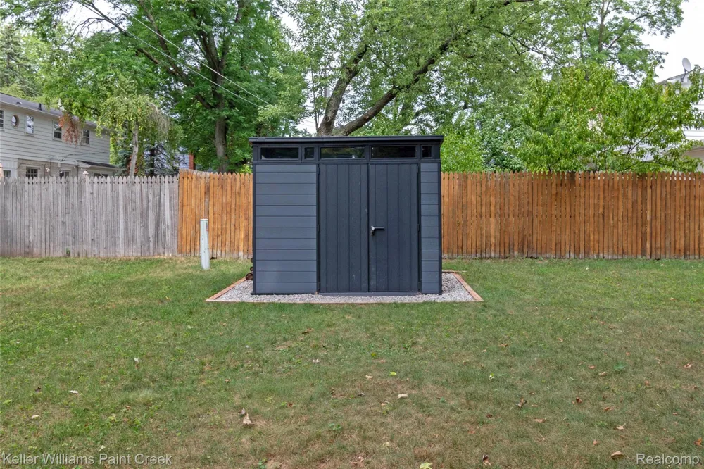 29859 Club House Lane Farmington Hills City, MI 48334
