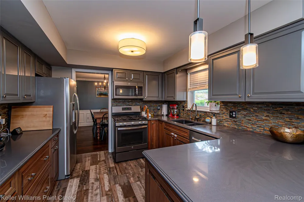 29859 Club House Lane Farmington Hills City, MI 48334