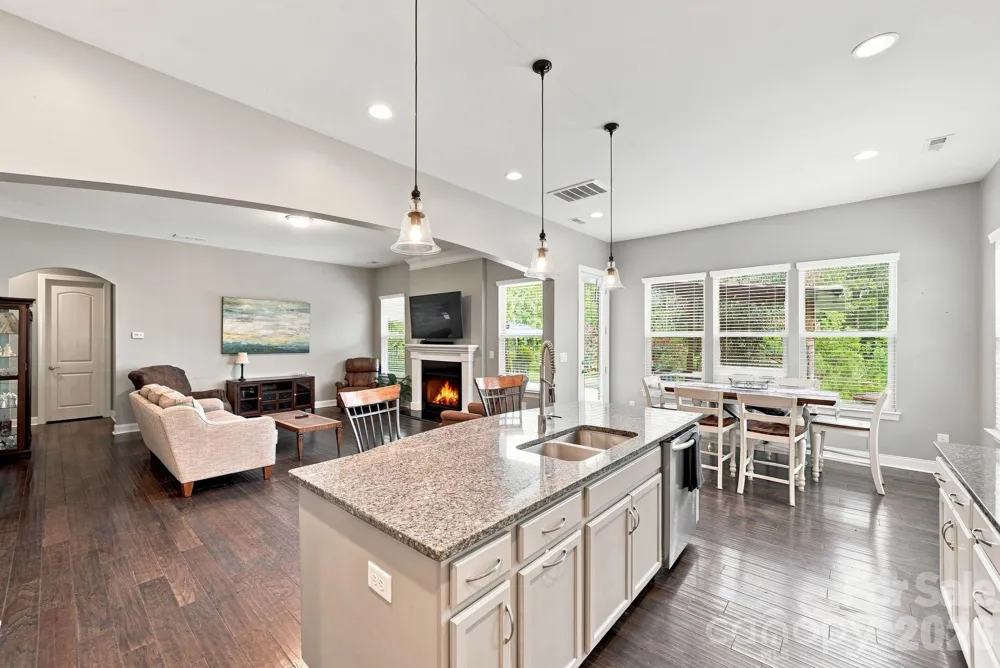 5009 Lydgate Drive Waxhaw, NC 28173