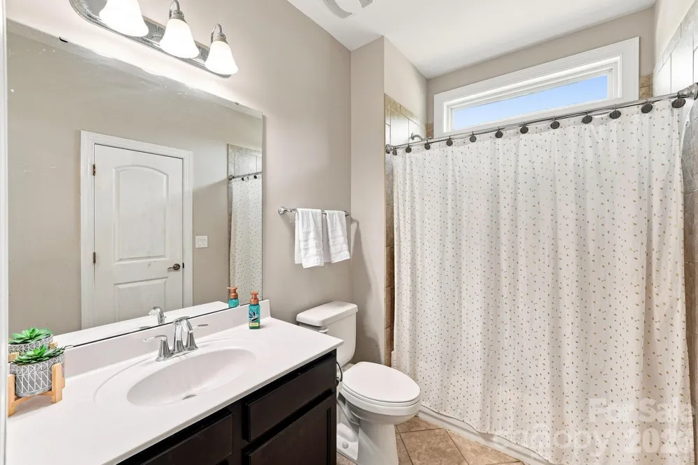 5009 Lydgate Drive Waxhaw, NC 28173