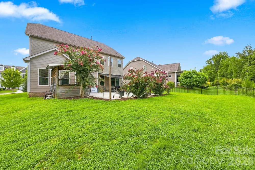 5009 Lydgate Drive Waxhaw, NC 28173
