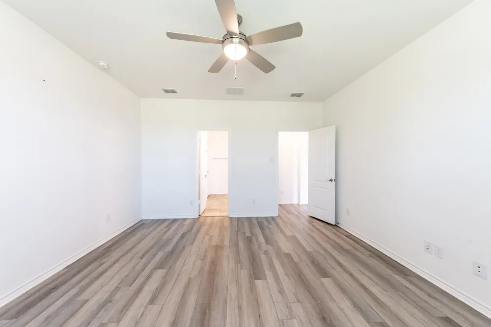 2701 Webb Avenue Aubrey, TX 76227