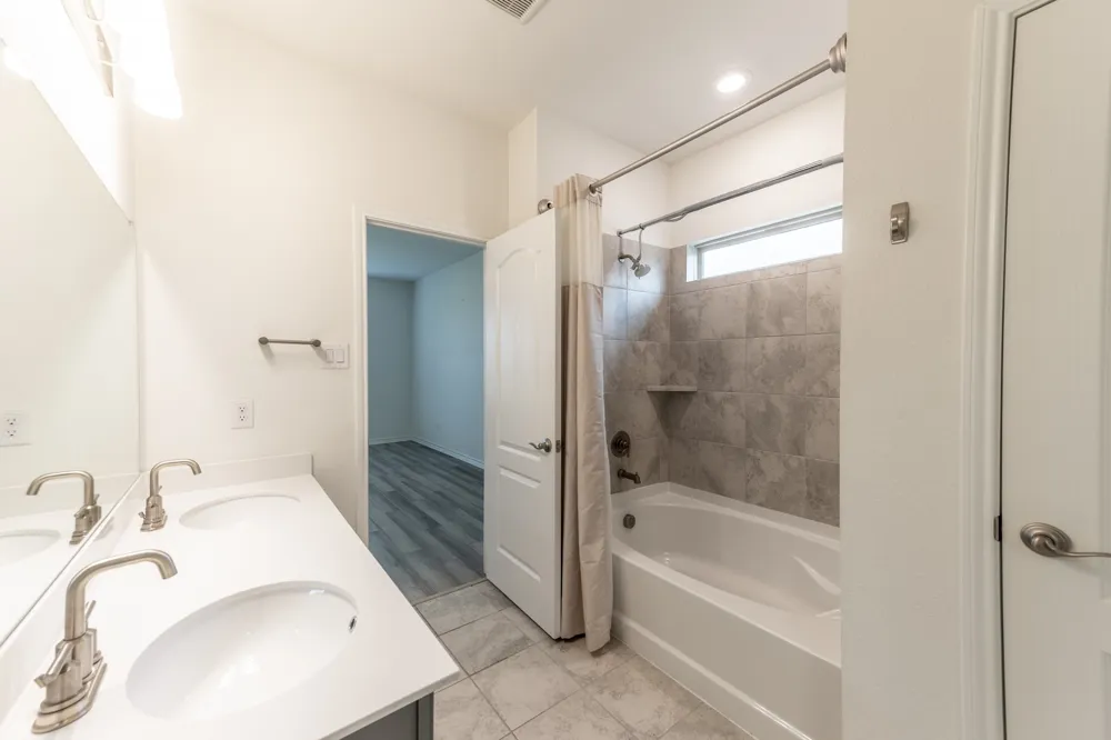 2701 Webb Avenue Aubrey, TX 76227