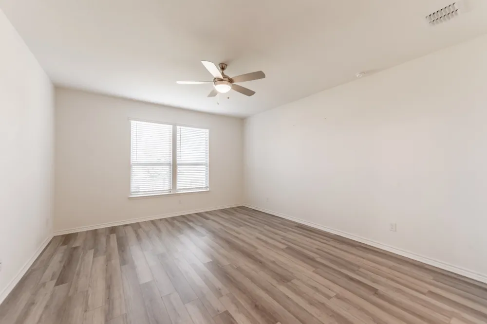 2701 Webb Avenue Aubrey, TX 76227
