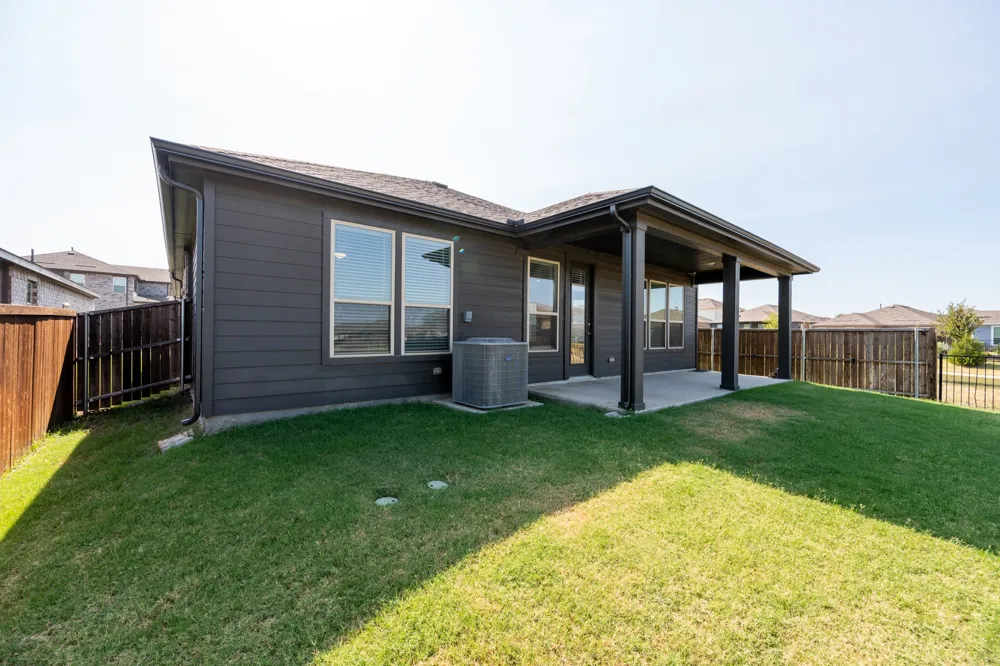 2701 Webb Avenue Aubrey, TX 76227