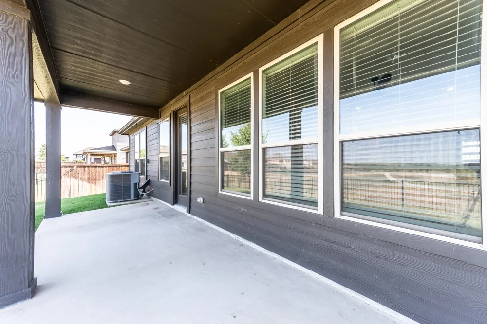 2701 Webb Avenue Aubrey, TX 76227