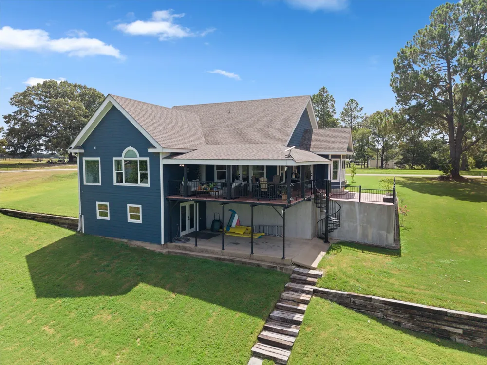 7581 E Lake Drive Murchison, TX 75778