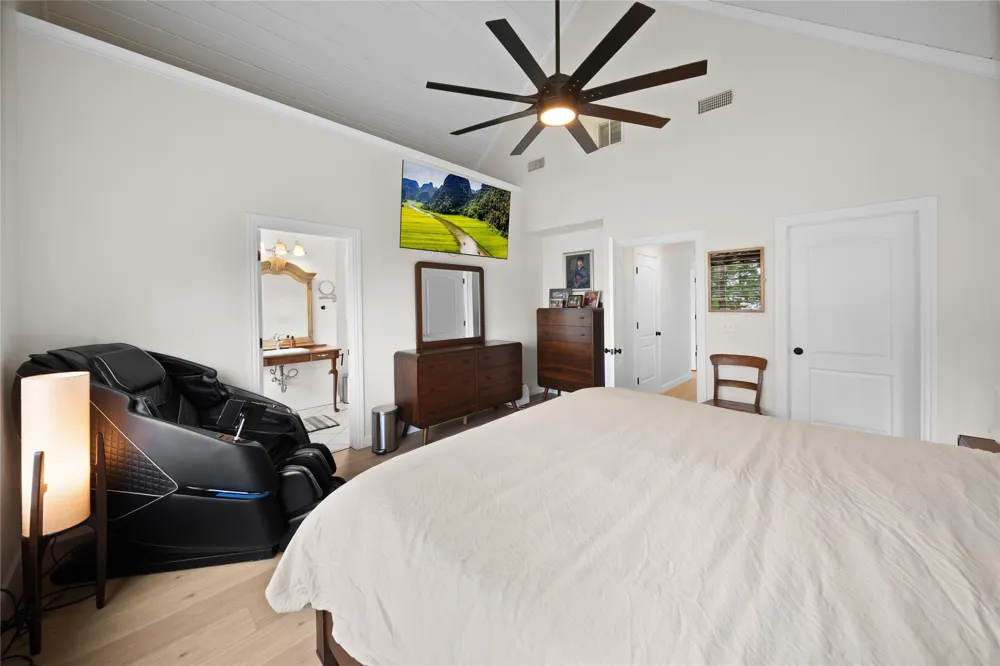 7581 E Lake Drive Murchison, TX 75778