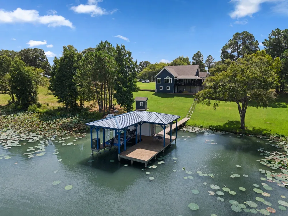 7581 E Lake Drive Murchison, TX 75778