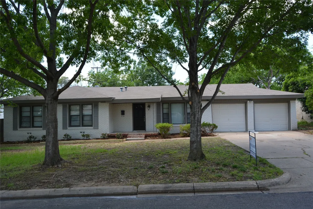 4117 Carma Drive North Richland Hills, TX 76180