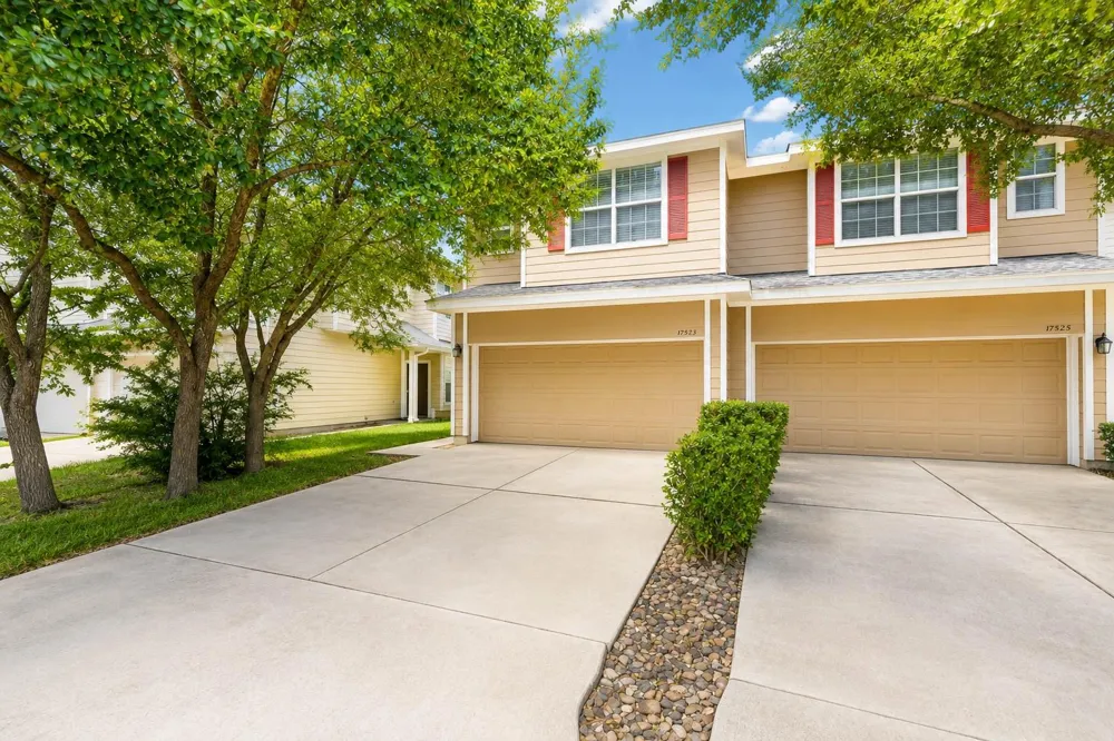 17519 Bering Bridge Lane Humble, TX 77346