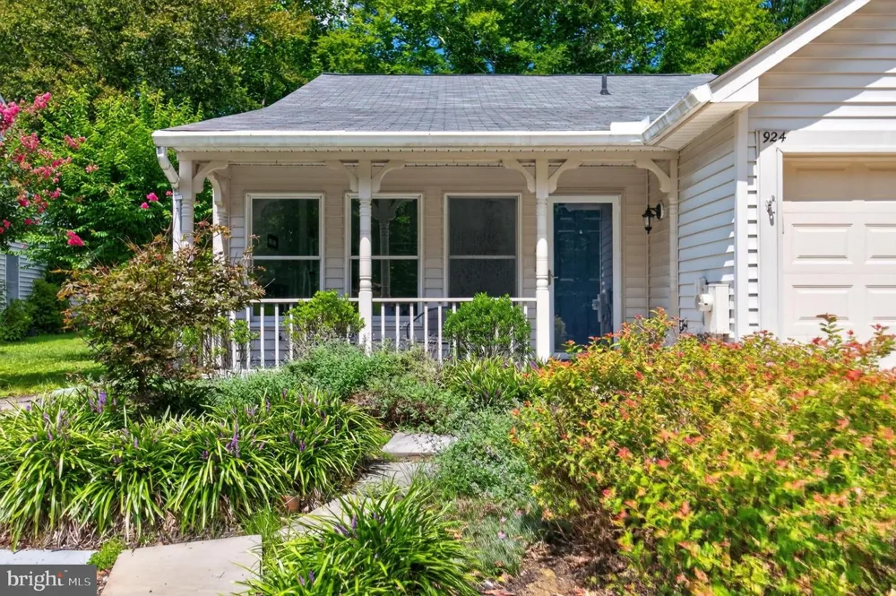 924 SHIPMASTER COURT Annapolis, MD 21401