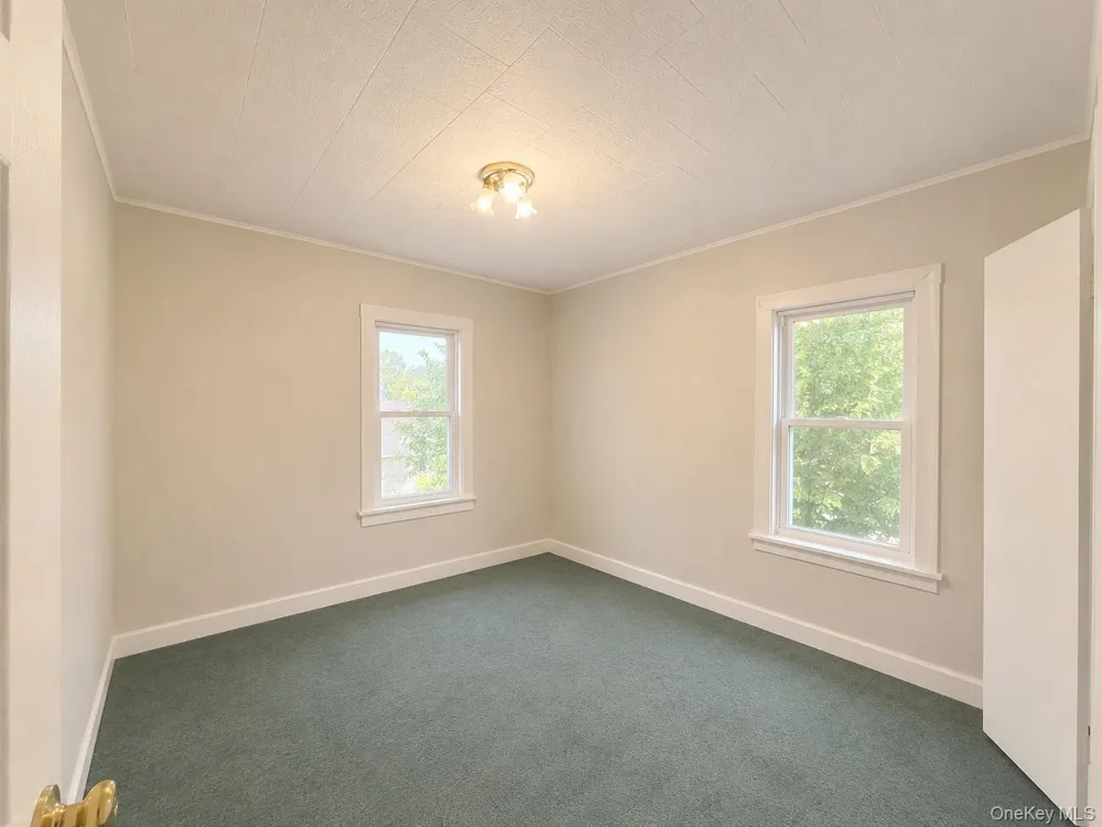 2851 Wilson Avenue Bellmore, NY 11710