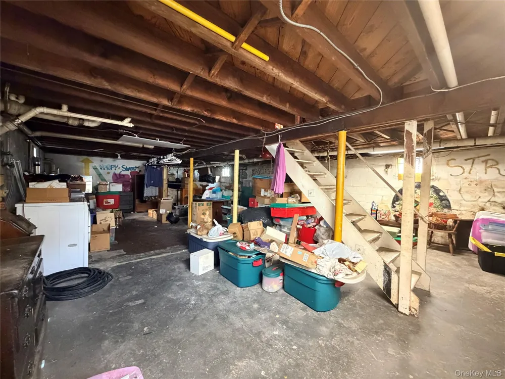 2851 Wilson Avenue Bellmore, NY 11710