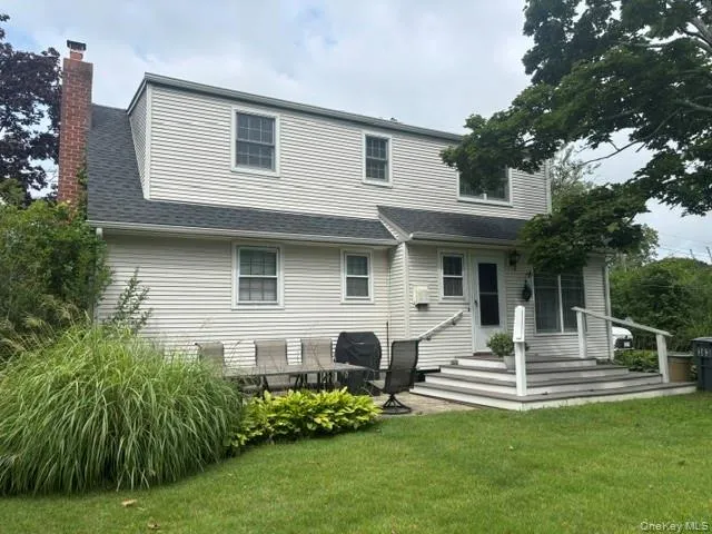 363 3rd Avenue Bayport, NY 11705