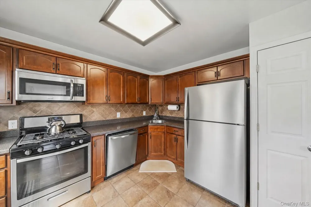 3409 Whispering Hills Chester, NY 10918