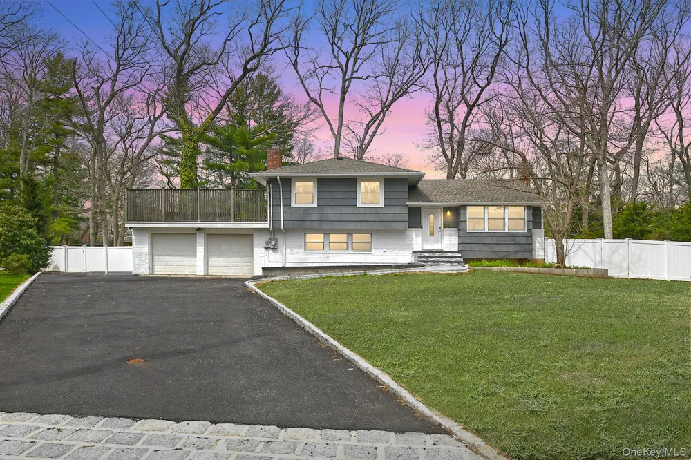 5 Shadywood Court Huntington, NY 11743