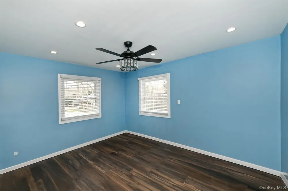 5 Shadywood Court Huntington, NY 11743