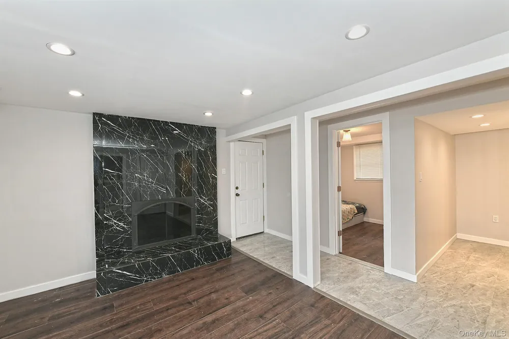 5 Shadywood Court Huntington, NY 11743