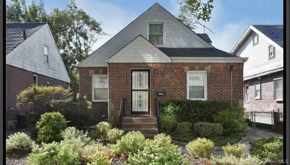 6130 186th Street Fresh Meadows, NY 11365