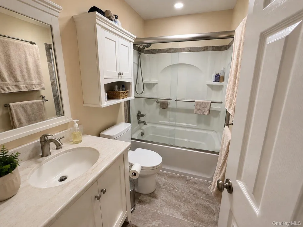 1235 Calebs Way #G25 Greenport, NY 11944