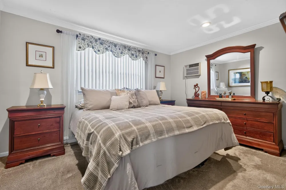 70 S 5th Street Bethpage, NY 11714