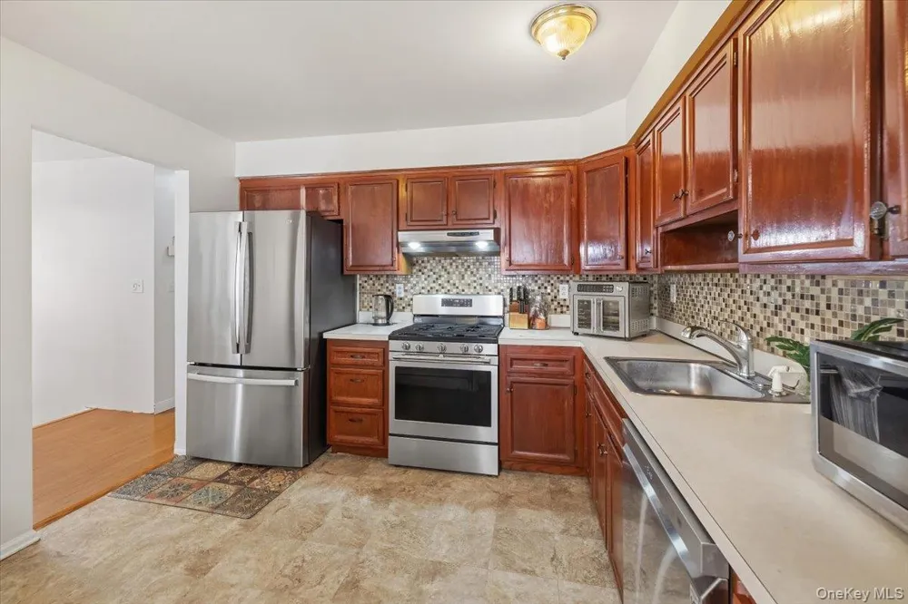 67 Hillside Avenue Haverstraw, NY 10927