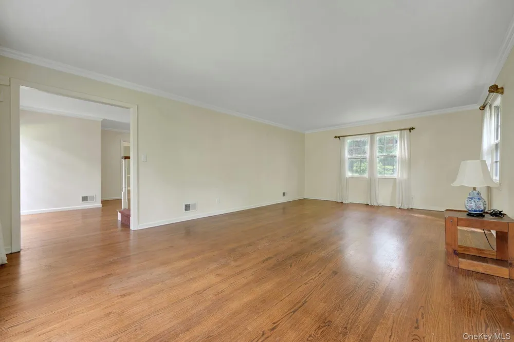 20 Springdale Road Scarsdale, NY 10583
