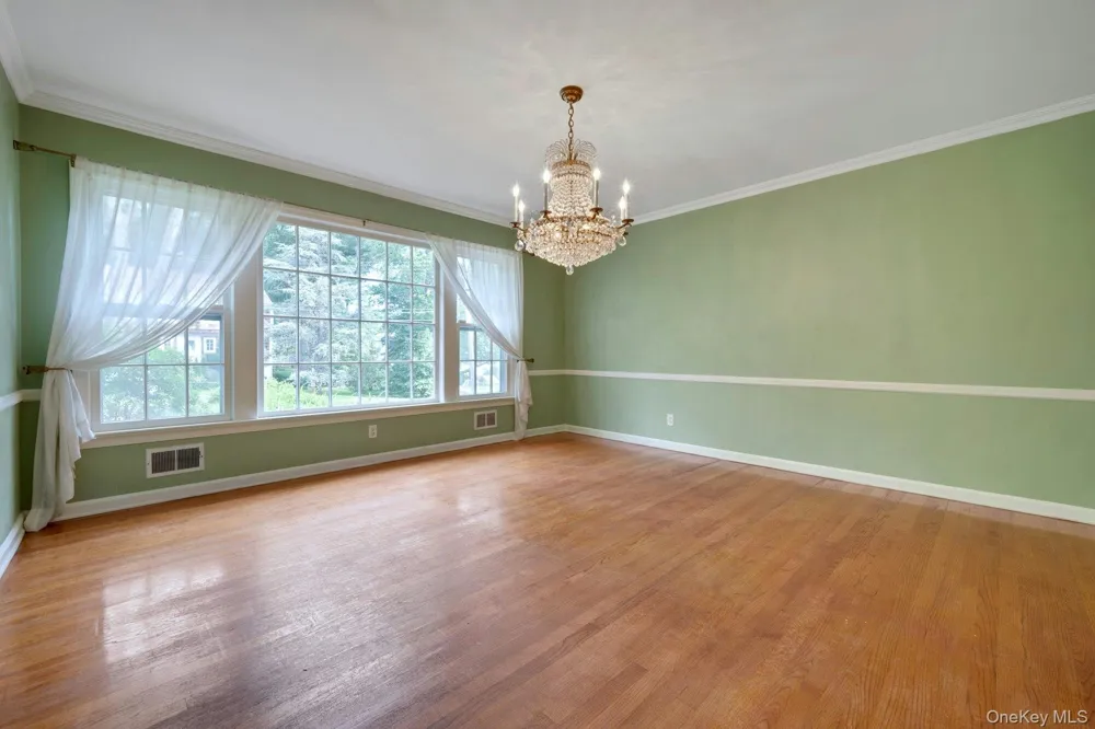 20 Springdale Road Scarsdale, NY 10583