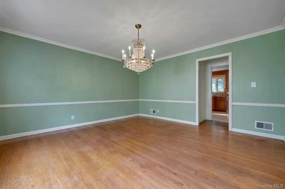 20 Springdale Road Scarsdale, NY 10583