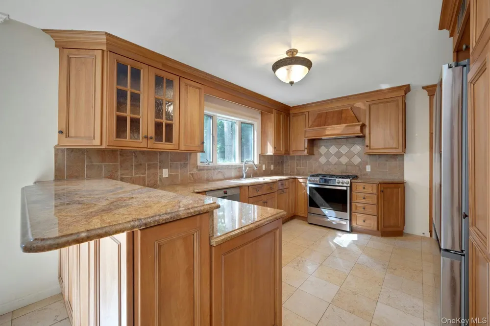 20 Springdale Road Scarsdale, NY 10583