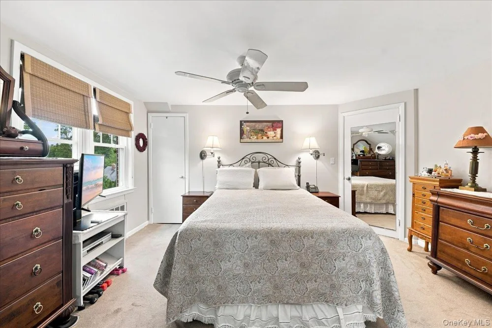 332 Kelly Street Hawthorne, NY 10532