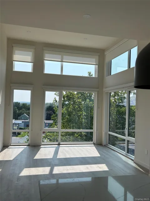 44 Springside Avenue #5F